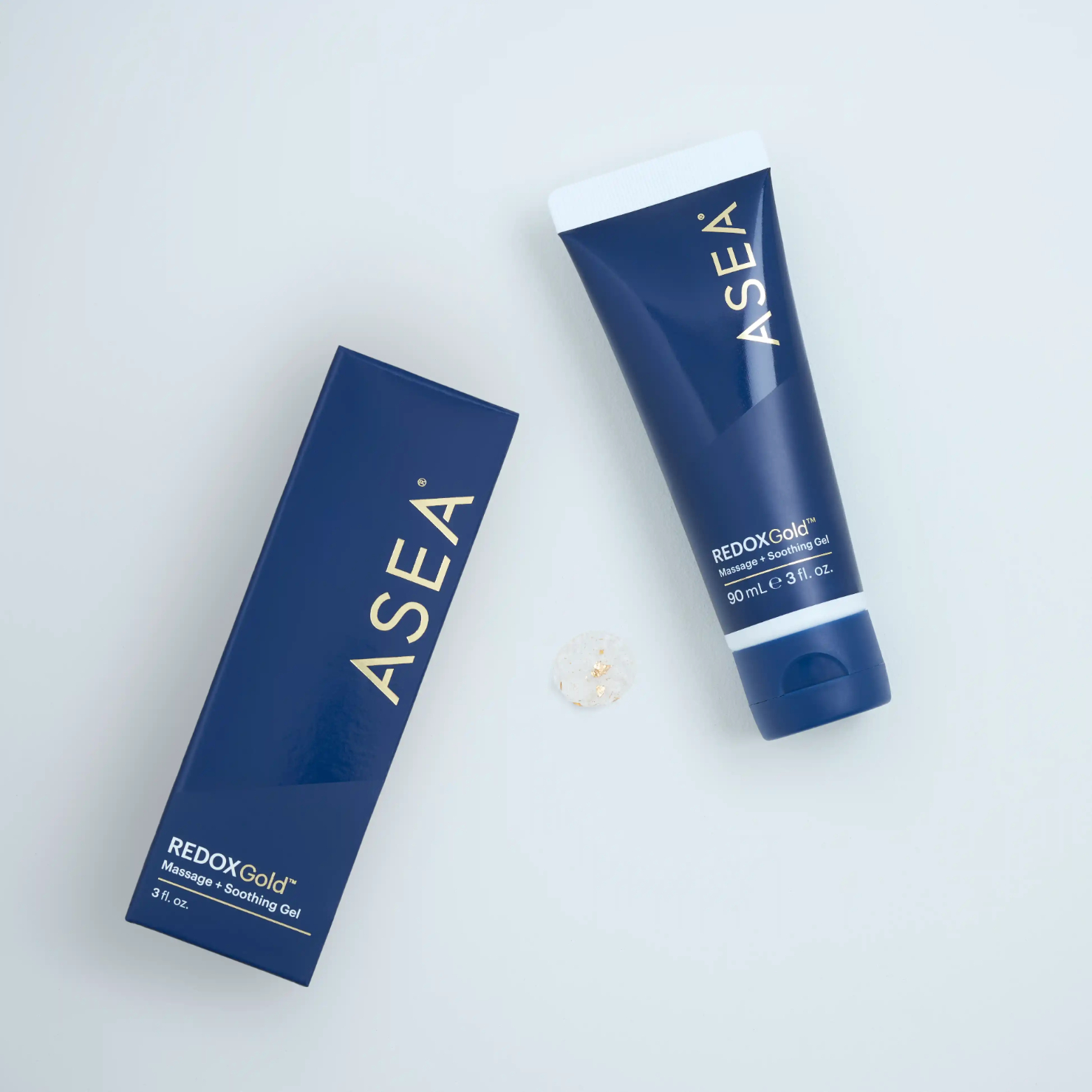 Our first-to-market revolutionary redox signaling formula helps your cells work together to help overworked muscles within minutes. By supporting the body’s natural cellular renewal and communication pathways, ASEA’s REDOXGold utilizes the innate potential of your cells to help you feel your best.
