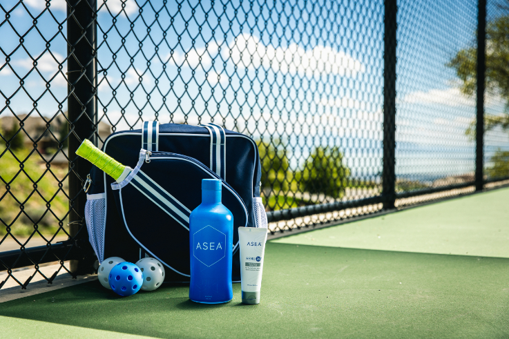 Redox-based solutions, like those found in the ASEA Essentials Bundle, provide and replenish your body with redox signaling molecules.