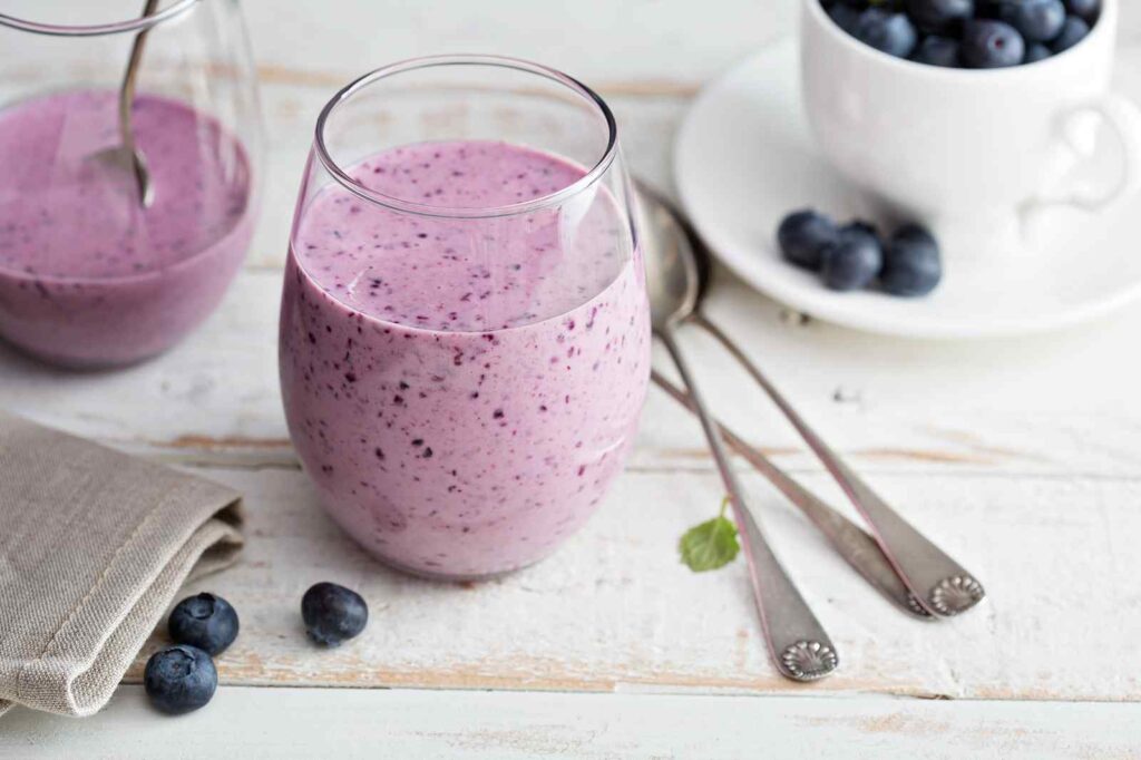 This simple Post-Workout Recovery smoothie brings together powerful, plant-based ingredients that naturally support your body’s balance and recovery.