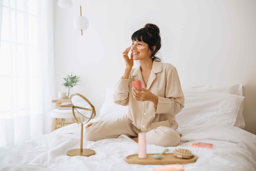 Choosing clean beauty isn’t just a passing trend–it’s a major shift in addressing what consumers really want: clean, nutrient-rich skincare that is simple and easy to use.