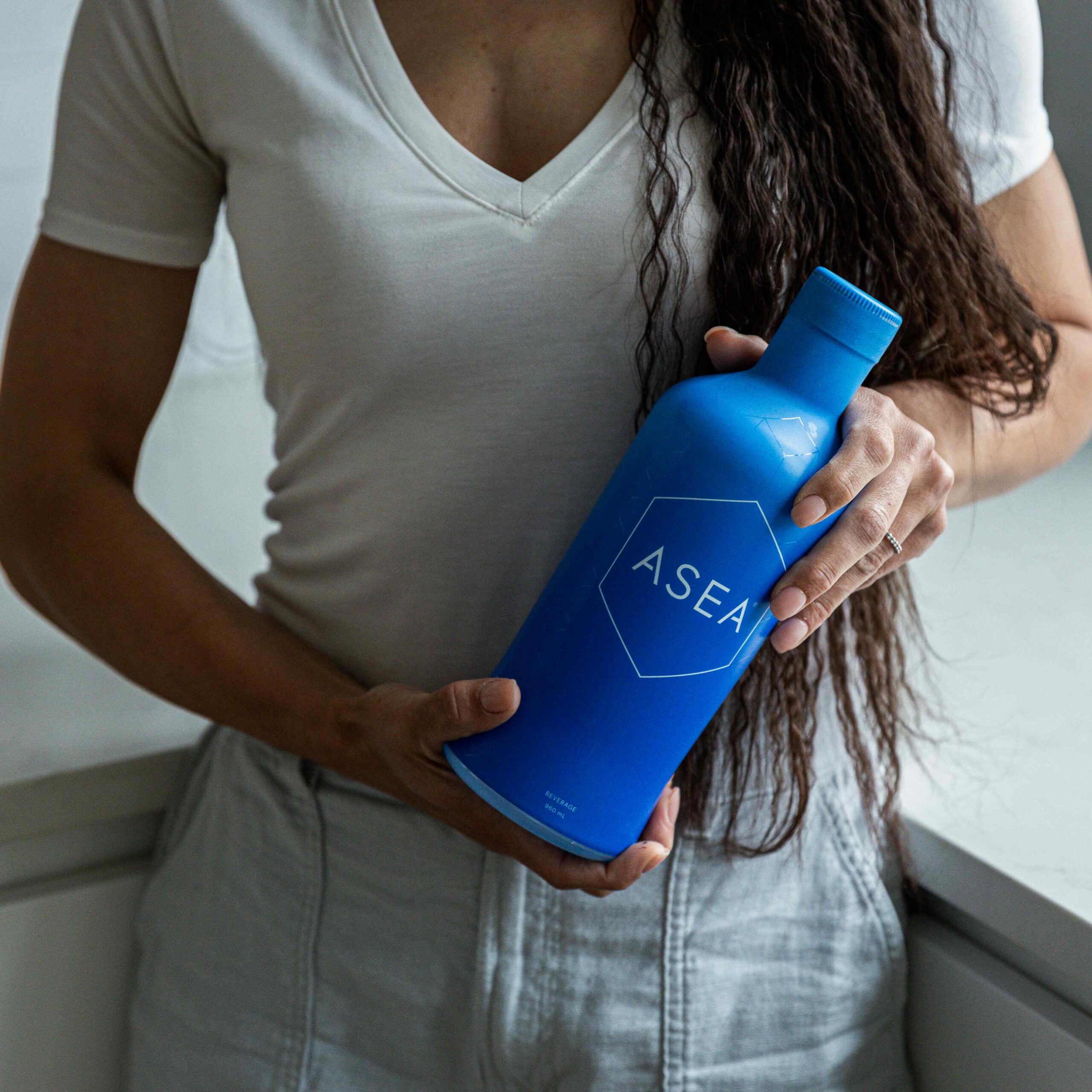 ASEA Redox supplement is a science-backed cell signaling supplement for your body to increase cell communication. Effective signaling is what makes for a healthy body and mind.